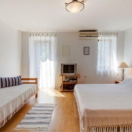Apartments Jelena Veli Lošinj Buitenkant foto